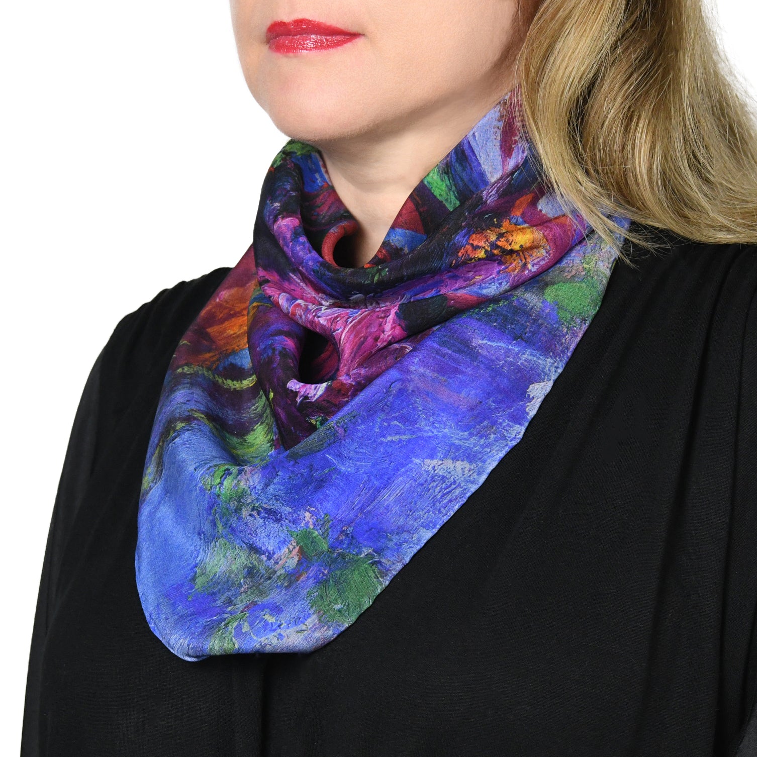 Oksana_LavenderDream_ItalianSilkScarf_Purple_65x65cm_OksanaFineArtDesign_3_Impressionist