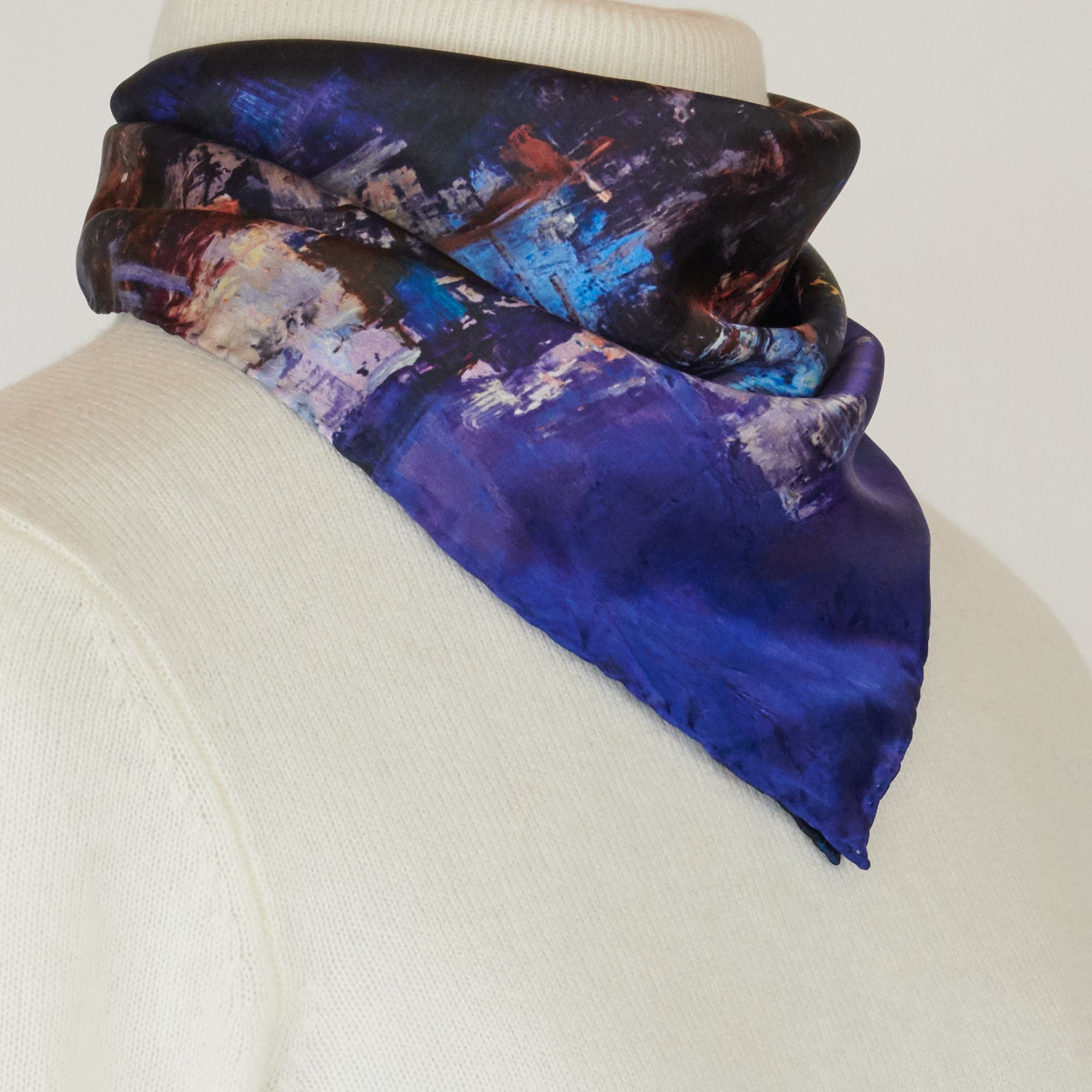 Oksana_LightsOfTheCity_ItalianSilkScarf_Blue_42x42cm_OksanaFineArtDesign_1